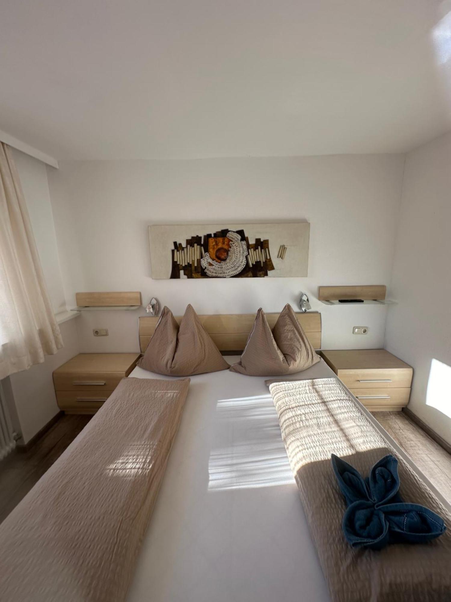 Fruehstueckspension Alpenrose Bed & Breakfast Iselsberg ภายนอก รูปภาพ
